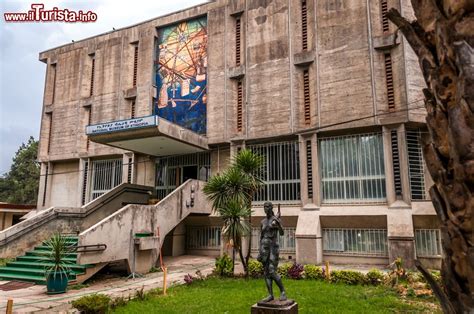 Il Museo Nazionale di Addis Abeba: Un Viaggio attraverso la Storia ed il Patrimonio Etiopi!