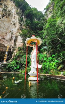 Kek Lok Tong Temple: Una Caverna Sacro Con Sculture Di Buddha Gigantesche!